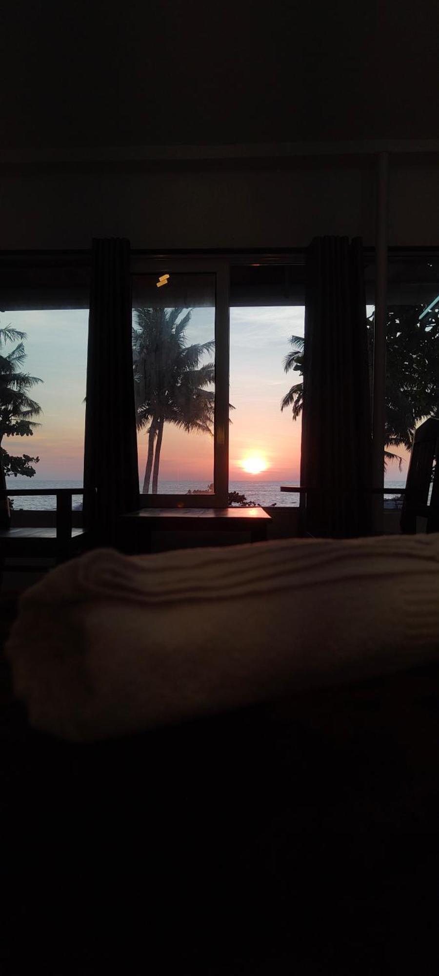 Marari Blue Whale Beach House Alappuzha Bagian luar foto