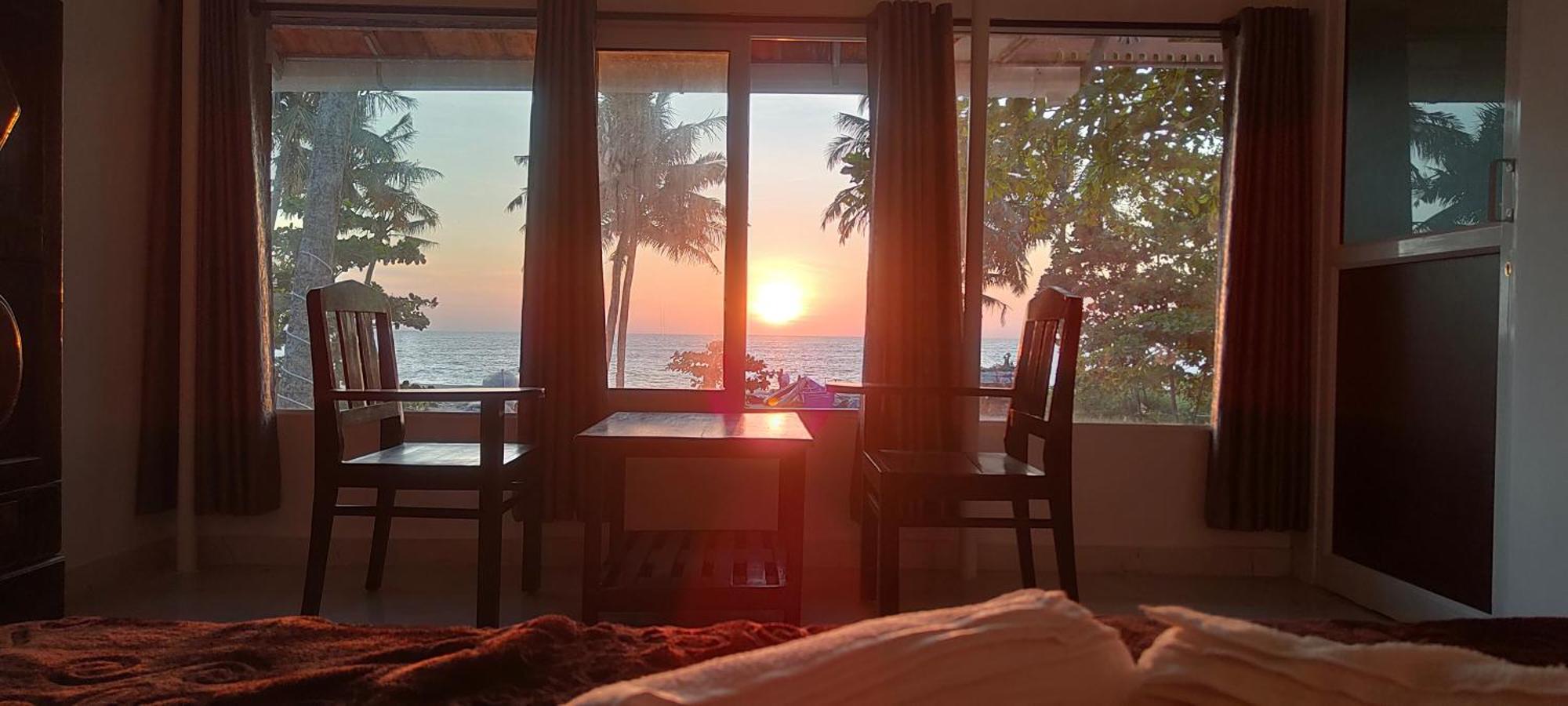 Marari Blue Whale Beach House Alappuzha Bagian luar foto