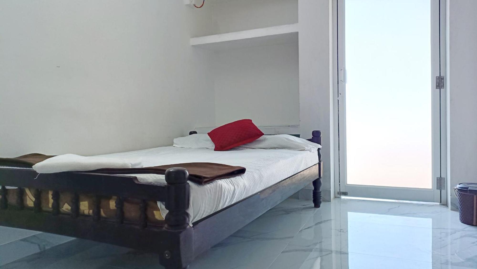 Marari Blue Whale Beach House Alappuzha Bagian luar foto